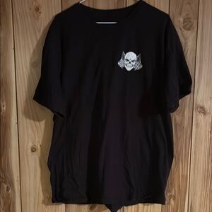 Black Skull Graphic T-Shirt